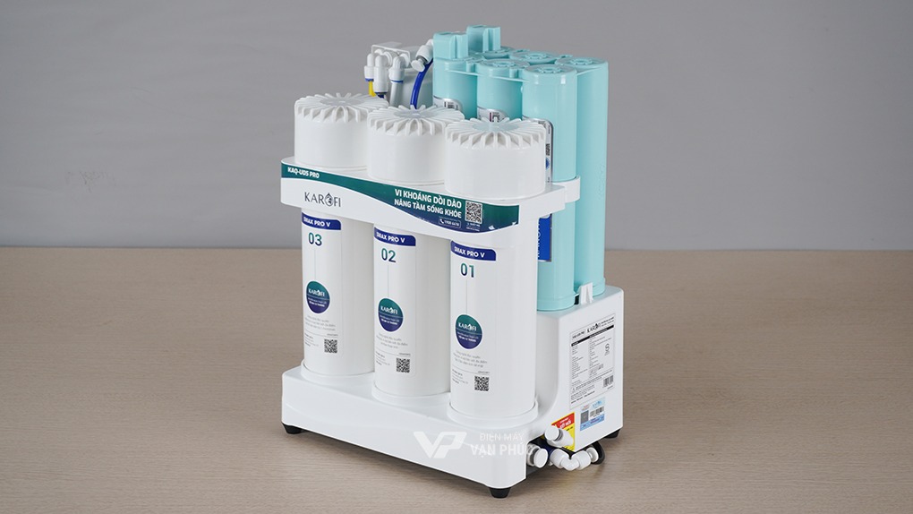 Máy Lọc Nước Karofi KAQ-U95 10 Lõi